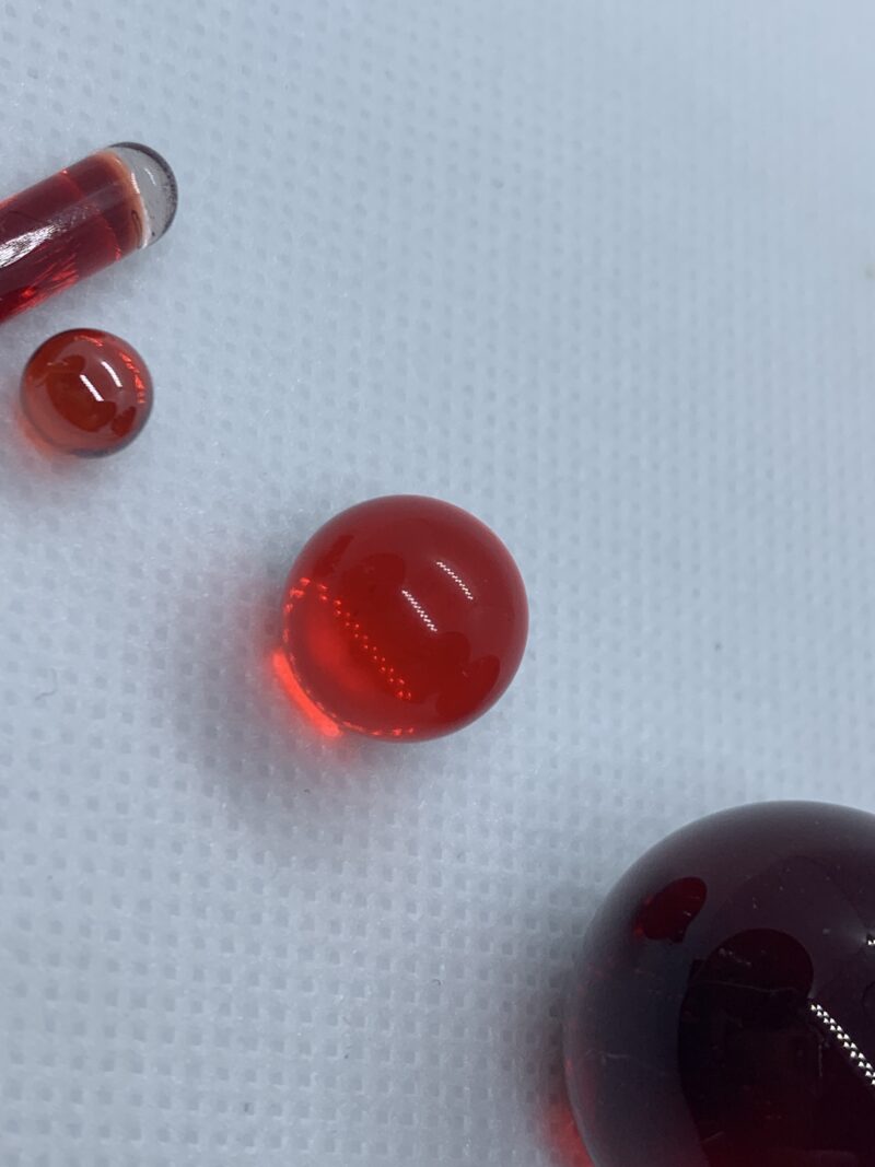 RED Set Marbles & Cap - Image 3